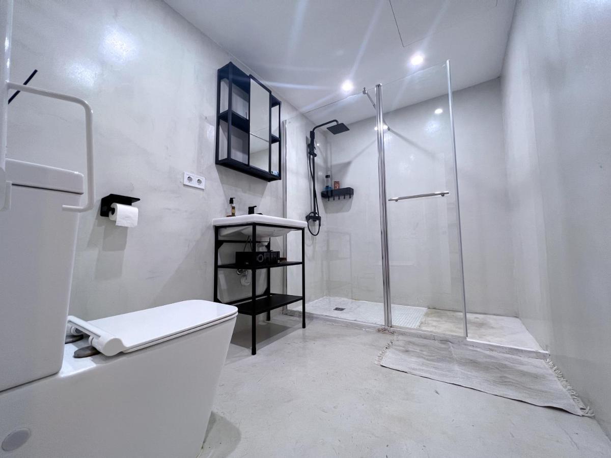 Hug Hotel2022 El Carrer del Canonge 외부 사진