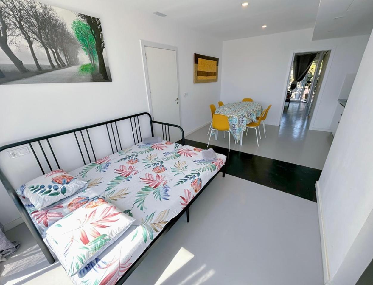 Hug Hotel2022 El Carrer del Canonge 외부 사진