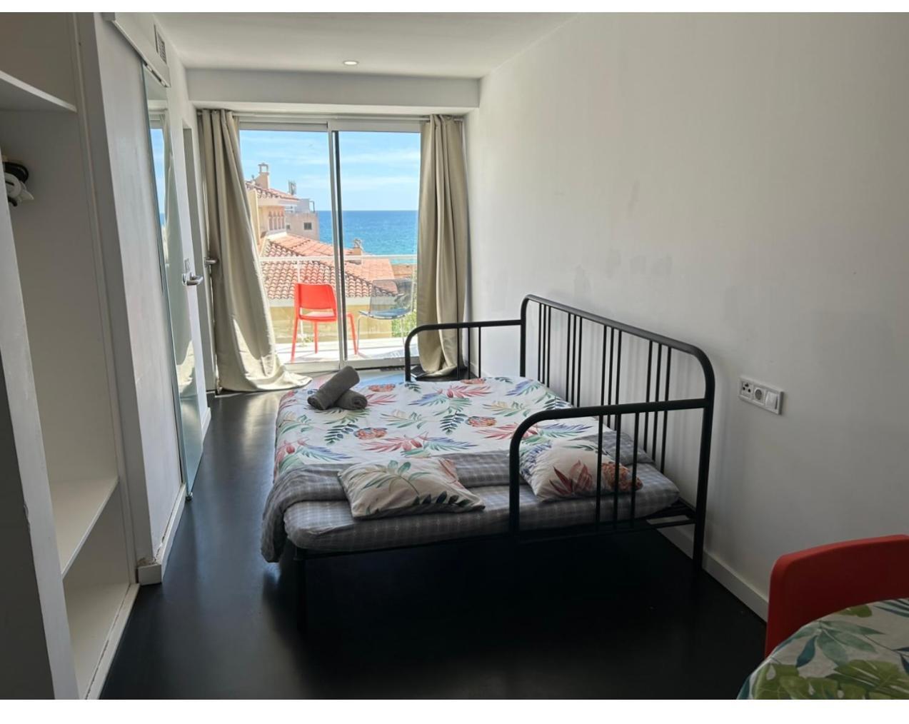 Hug Hotel2022 El Carrer del Canonge 외부 사진
