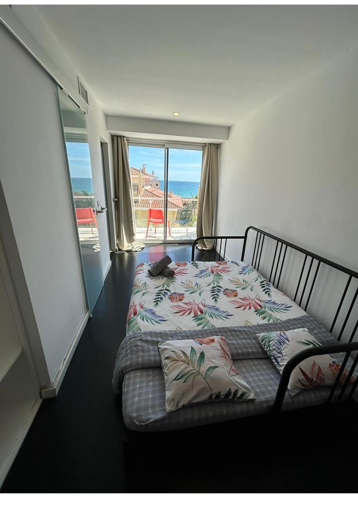 Hug Hotel2022 El Carrer del Canonge 외부 사진